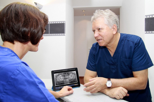 Zahnärzte Kirchheim Dres. Markert & Müller - Zahnmedizin und Oralchirurgie Dr. Markert & Dr. Müller - Kirchheim-Heimstetten