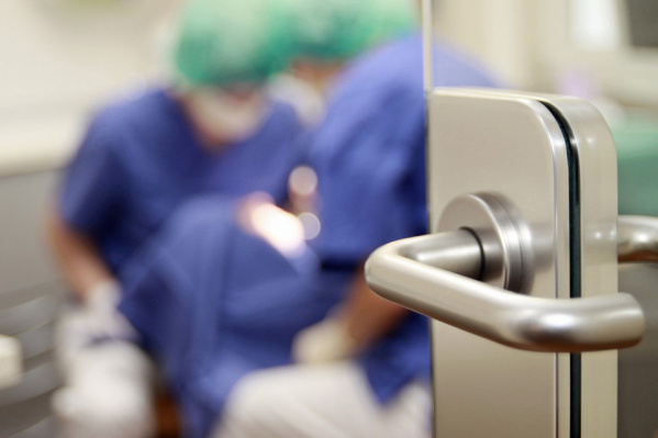 Zahnärzte Kirchheim Dres. Markert & Müller - Zahnmedizin und Oralchirurgie Dr. Markert & Dr. Müller - Kirchheim-Heimstetten